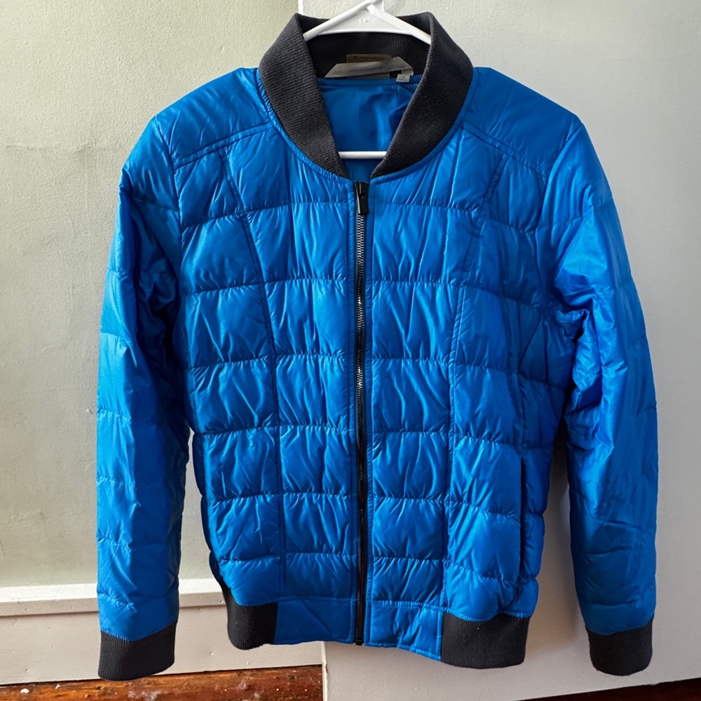 Blue athleta puffer jacket size medium